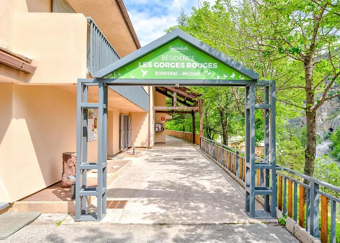 Vacanceole - Residence Les Gorges Rouges